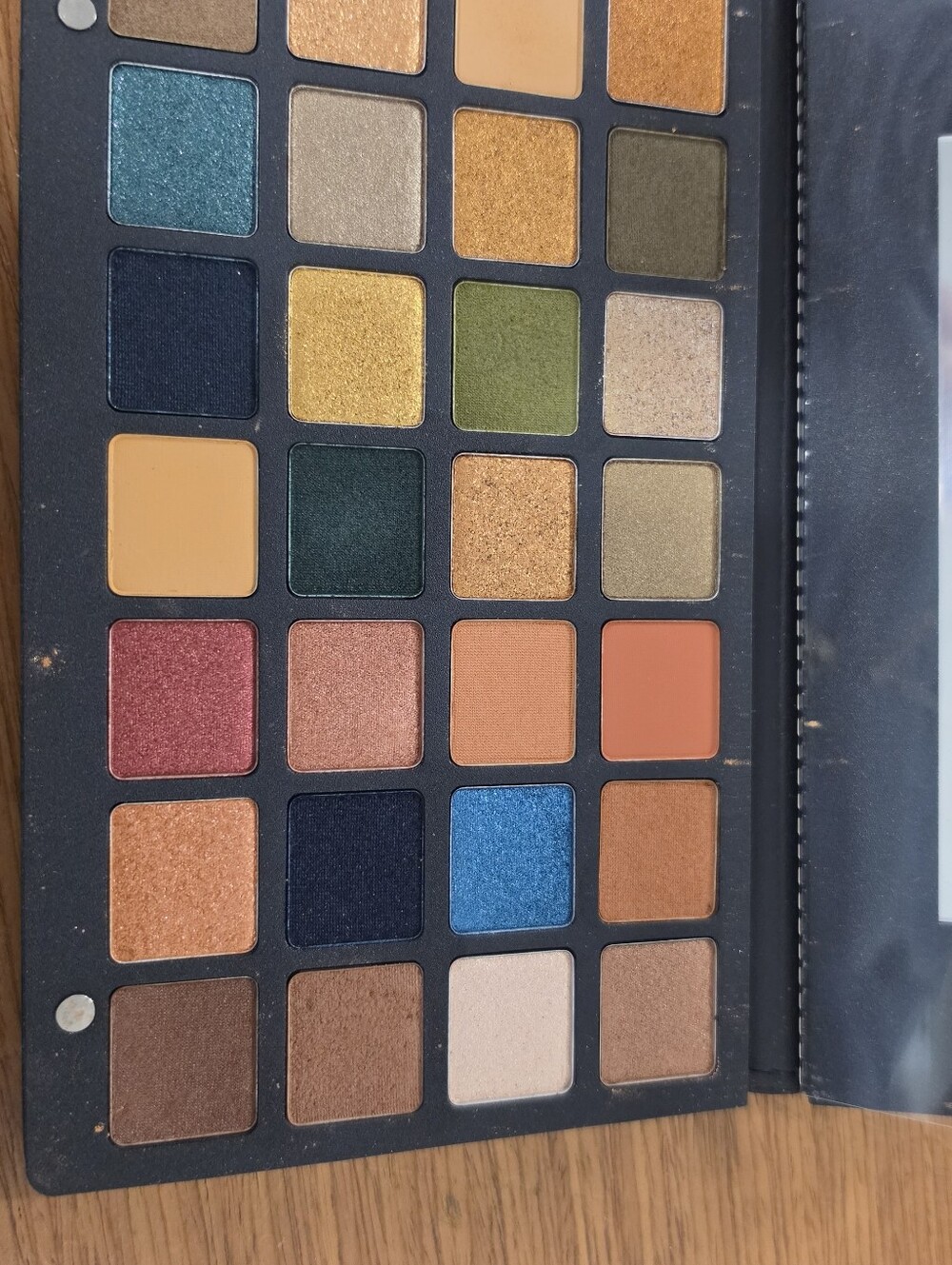 Natasha Denona Metropolis Eyeshadow Palette - Picture 2 of 2